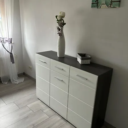 Monteure Kruft
