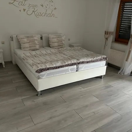 Monteure Kruft